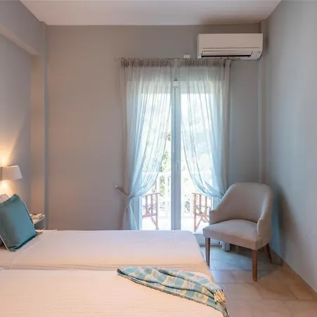 Doukissa Hotel